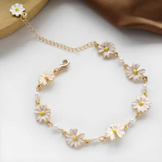 Avira Trendy Flower Design Gold Plated Bracelet